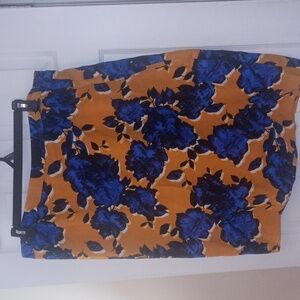 NWOT WhoWhatWear Skirt. Mustard/Blue. Size 20